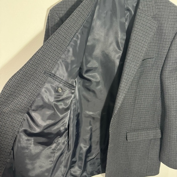 Chaps 100% Wool Black Two Button Sports‎ Coat/Blazer Size 42R - Picture 2 of 7